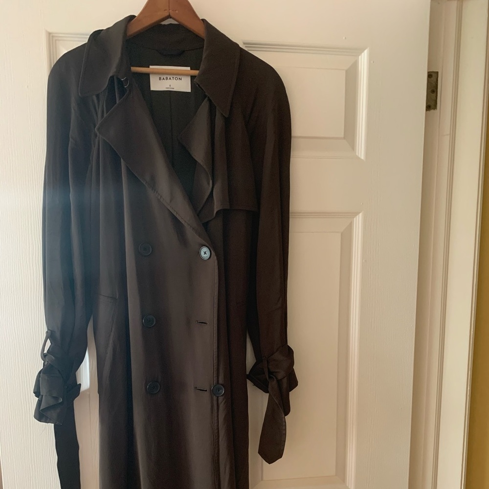 Babton trench coat - size small